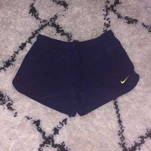 Nike Women's Dri Fit Shorts - Medium